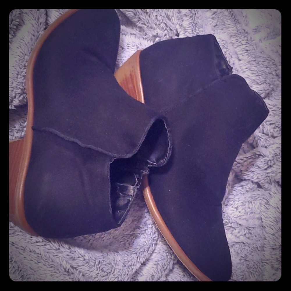 Cute black booties